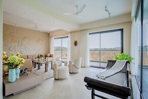 Staymaster Casa D'amaaya 4BR- Pool