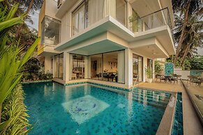 Staymaster Casa D'amaaya 4BR- Pool