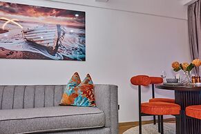 Makao By Edmor Suites