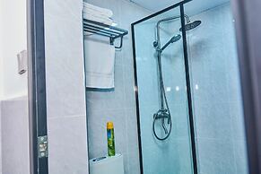 Makao By Edmor Suites
