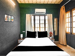 Super Hotel O Champasari Siliguri
