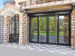 Super Hotel O Champasari Siliguri