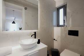 The Edge Piraeus Luxury Residences