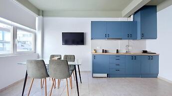Modern Comfort N' City Vibes Apartment.