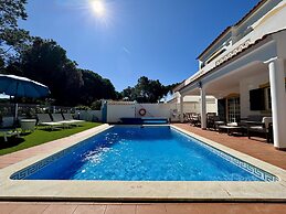Vilamoura Summer Villa 3 by Homing