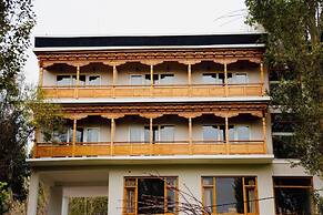 Hotel Walnut Ladakh
