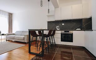 Ststus M apartments 102
