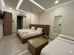 Venzaa Inn