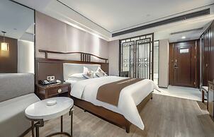 Tianmen Summit Hotel