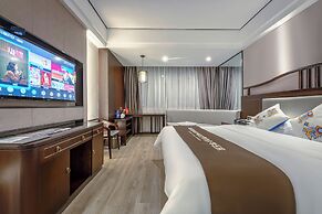 Tianmen Summit Hotel