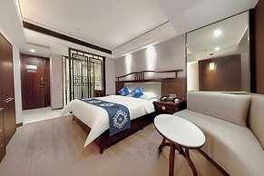 Tianmen Summit Hotel