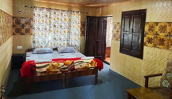 Lakshmi Guest House