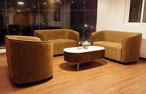 C Suites Gilbert