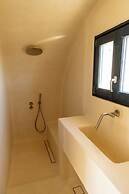 Exomitis1 Cellar & Sea Escape