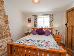 Holly Cottage