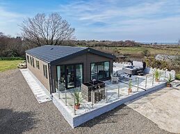 Carn Springs Lodge - 3 Bed - Devonshire Dr - Tenby