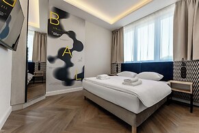 Art Queen Aparthotel
