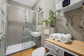 Urban Loft Apartment