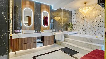 Imperia Luxury Vila