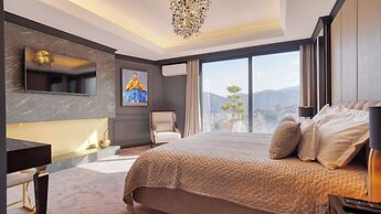 Imperia Luxury Vila