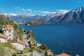 Alba on Lake Como
