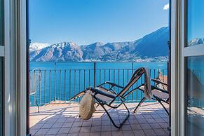 Alba on Lake Como