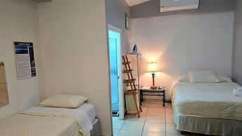 RiverStone Lodge Honduras