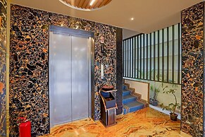 Palette Hotel and Resort Element Mall