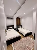 Aisha Apartment