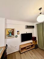 Aisha Apartment