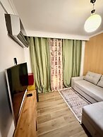 Aisha Apartment