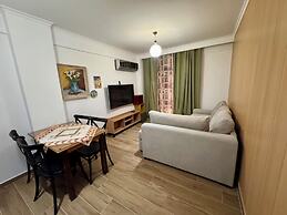 Aisha Apartment