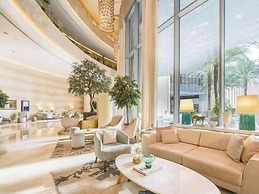 Vogue | JW Marriott Marina | Direct Access to Marina Mall