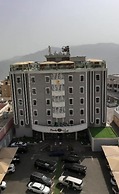 Pearly Hotel