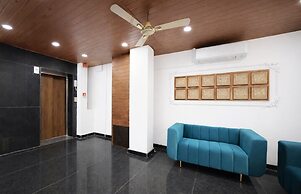 Hotel SVR Grand