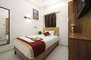 Hotel SVR Grand
