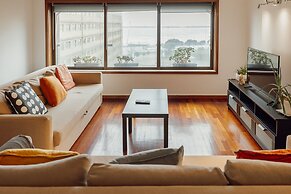 Matosinhos Ocean View by Vacationy