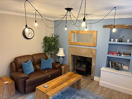 Charming Holiday Retreat in Derbyshire Countryside