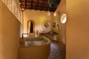 Holistic EcoHotel