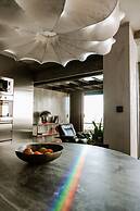 Luxury Waterfront Loft With Panoramic Views