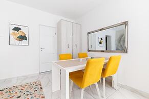 Apartment Nevera by Belmont Realty