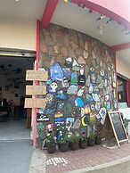 Hostel YEK