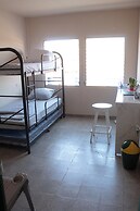 Hostel YEK