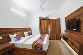 Fabhotel Sky Sector 76