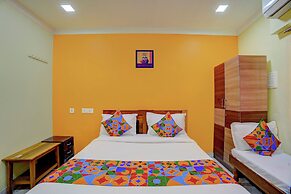 Fabhotel Yazhini Residency
