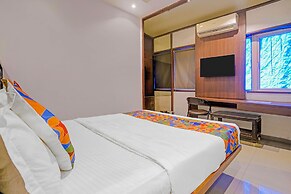 Fabhotel Dukes Plaza
