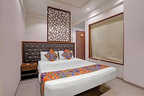 Fabhotel Dukes Plaza