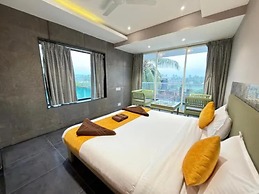Fabhotel Vibes Inn