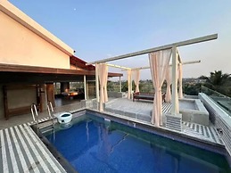 Fabhotel Vibes Inn