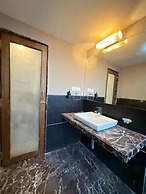 Fabhotel Vibes Inn